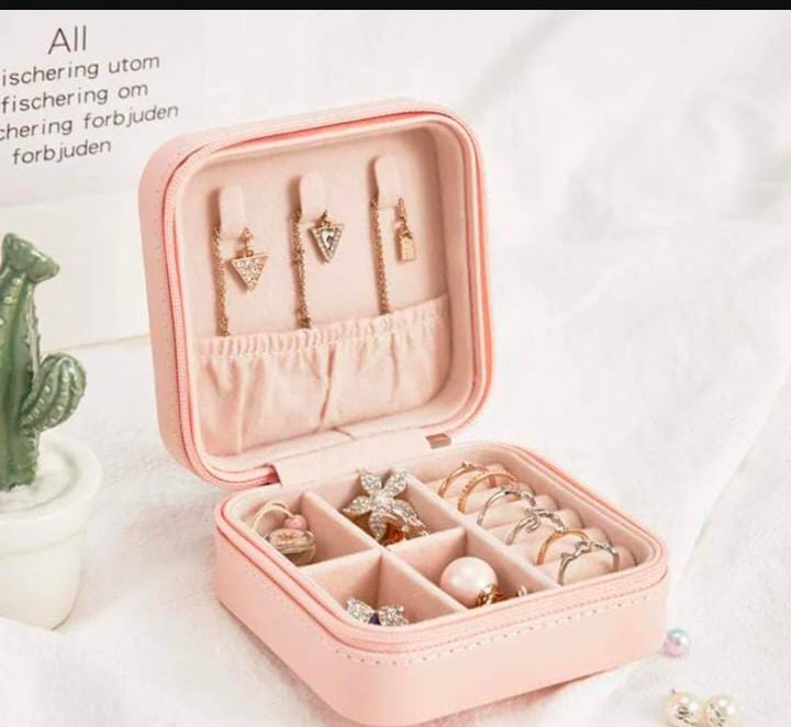 JEWLLERY BOX